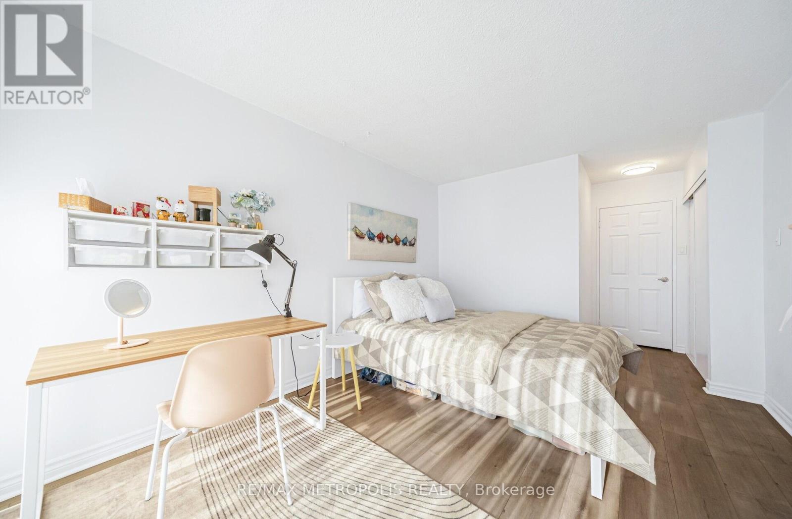 2212 - 2330 Bridletowne Circle, Toronto, Ontario  M1W 3P6 - Photo 20 - E12650786