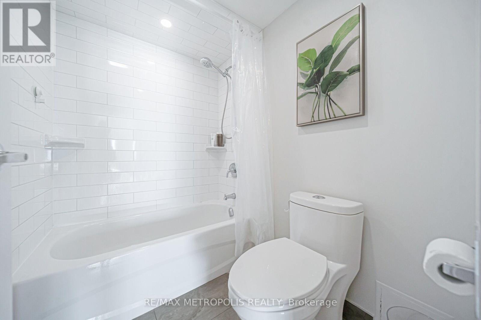 2212 - 2330 Bridletowne Circle, Toronto, Ontario  M1W 3P6 - Photo 26 - E12650786