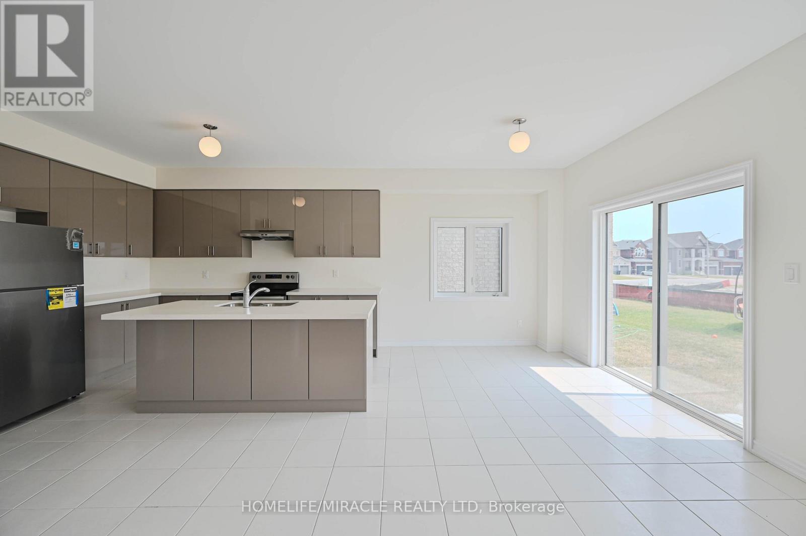 1155 Cole Street, Innisfil, Ontario  L9S 0R3 - Photo 16 - N12650788