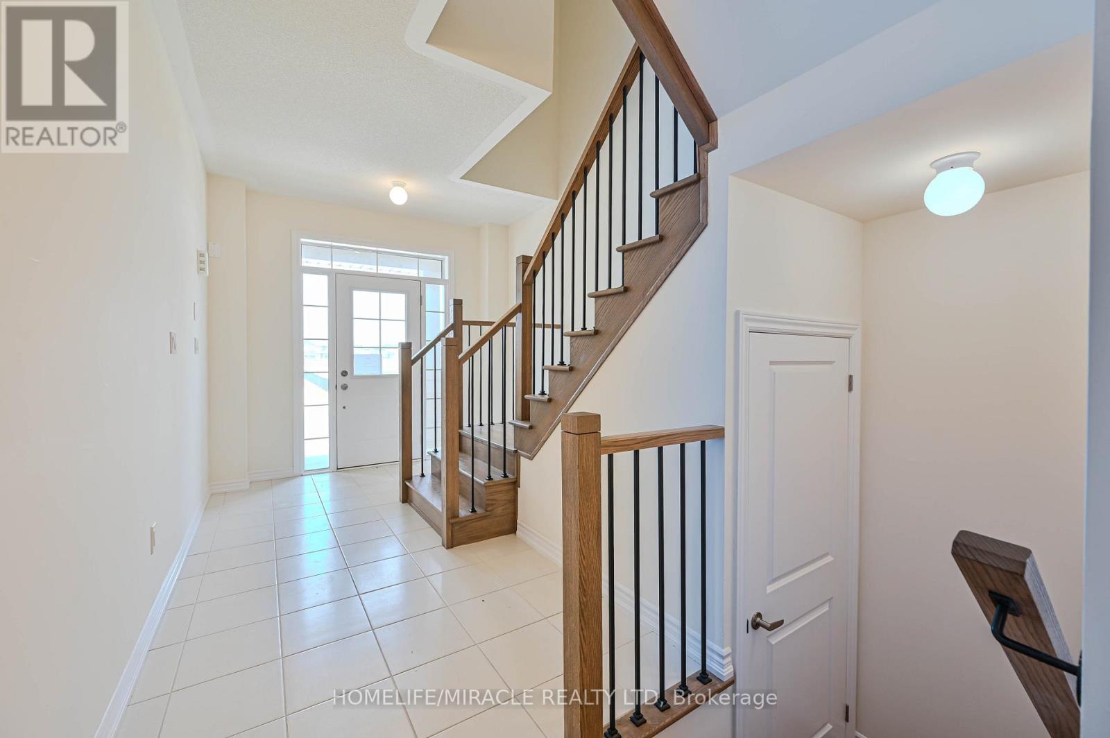 1155 Cole Street, Innisfil, Ontario  L9S 0R3 - Photo 3 - N12650788