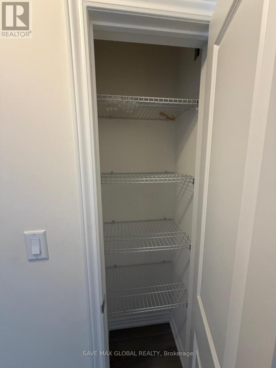 16 Haydrop Road, Brampton, Ontario  L6P 4P3 - Photo 14 - W12650794