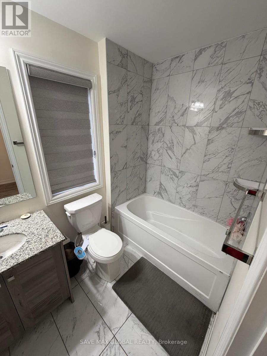 16 Haydrop Road, Brampton, Ontario  L6P 4P3 - Photo 15 - W12650794