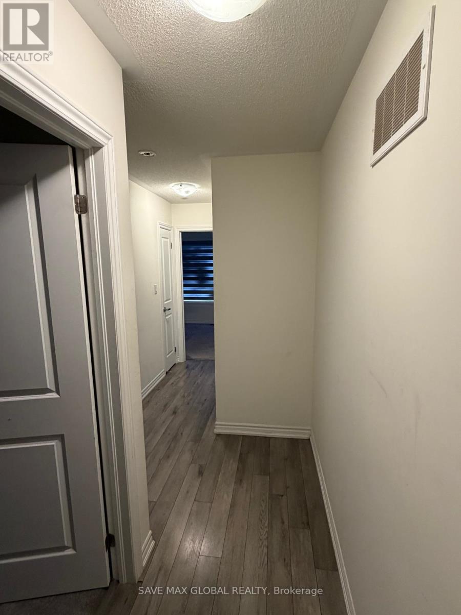 16 Haydrop Road, Brampton, Ontario  L6P 4P3 - Photo 18 - W12650794