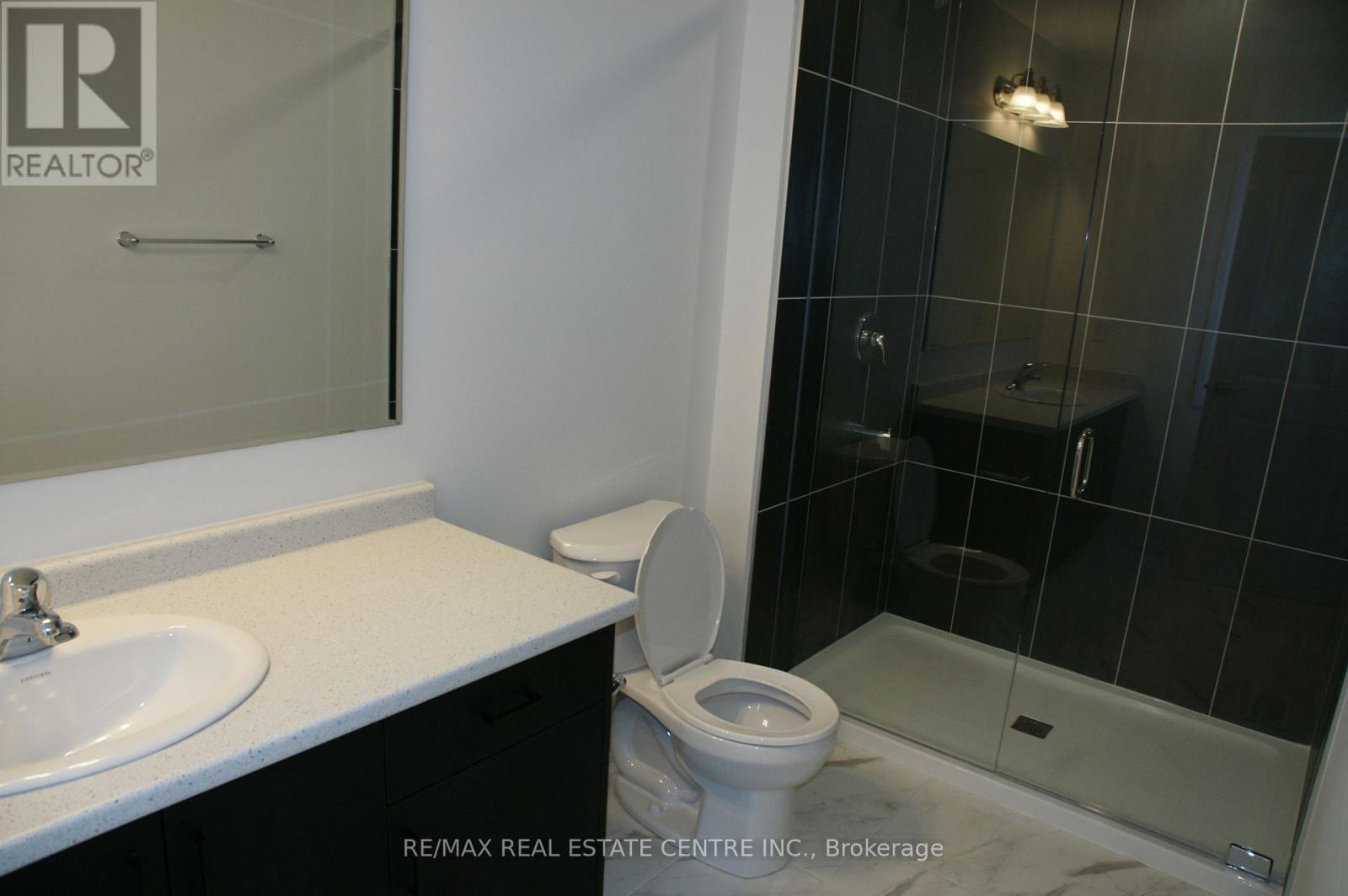 111 Winter Wren Crescent, Kitchener, Ontario  N2P 0L5 - Photo 7 - X12650784