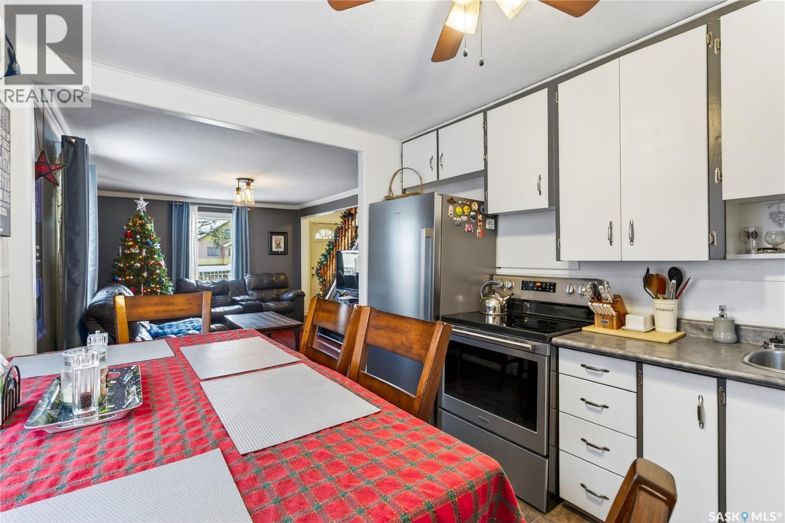 838 15th Street W, Prince Albert, Saskatchewan  S6V 3R9 - Photo 4 - SK025901