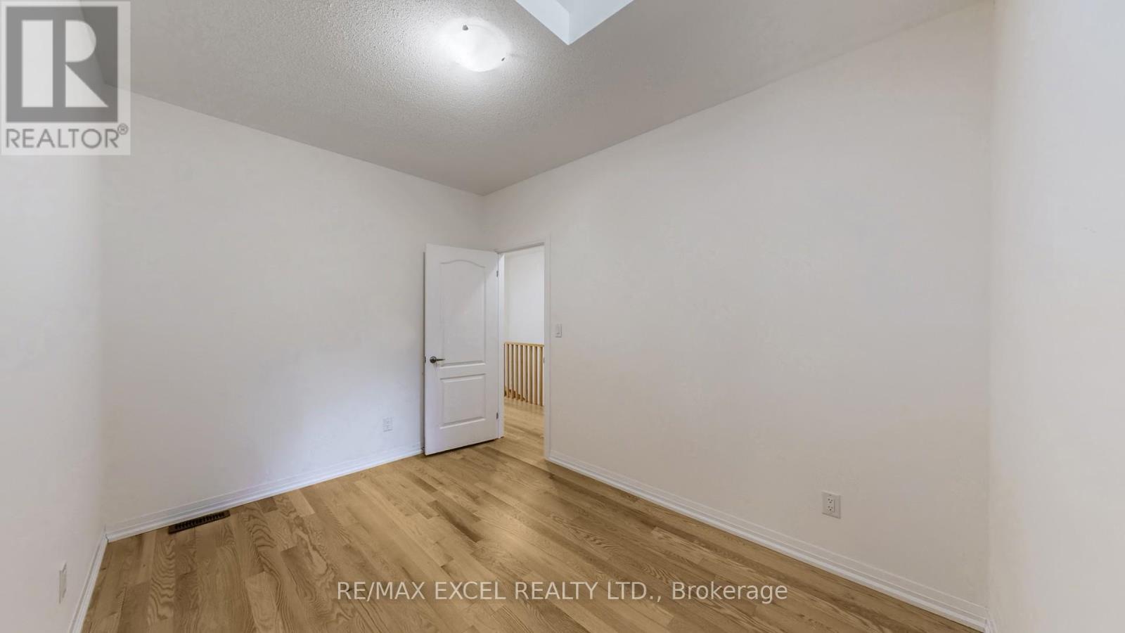 85 Robert Eaton Avenue, Markham, Ontario  L3S 0G2 - Photo 31 - N12650804