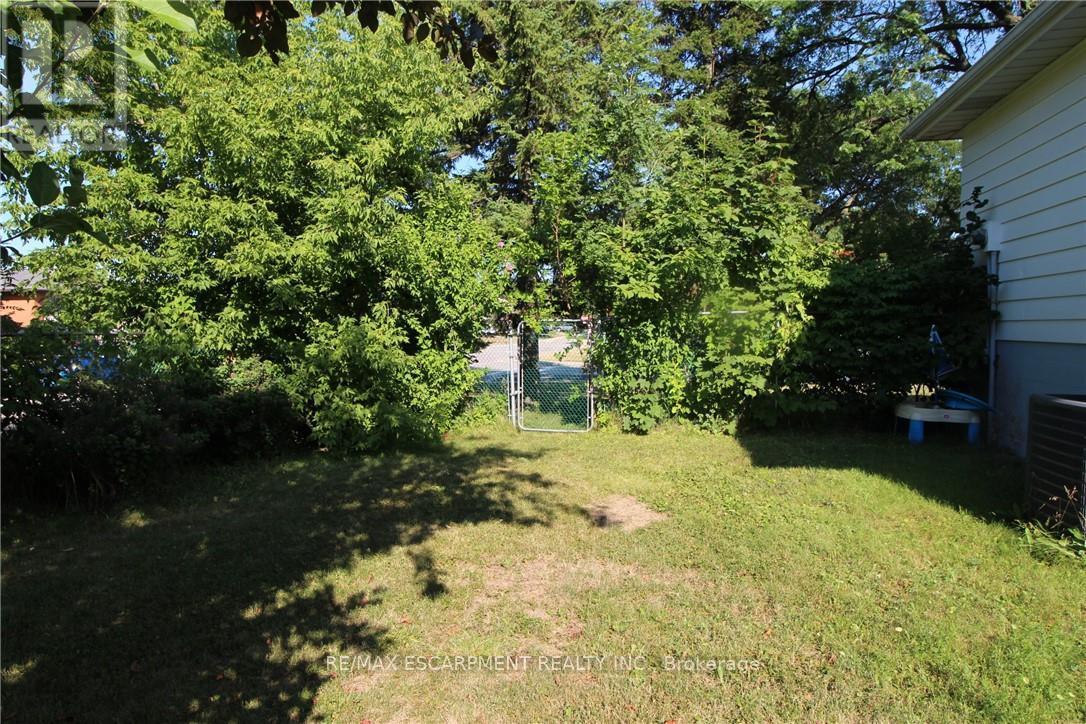 4 Purnell Drive, Hamilton, Ontario  L9C 4X9 - Photo 38 - X12650808