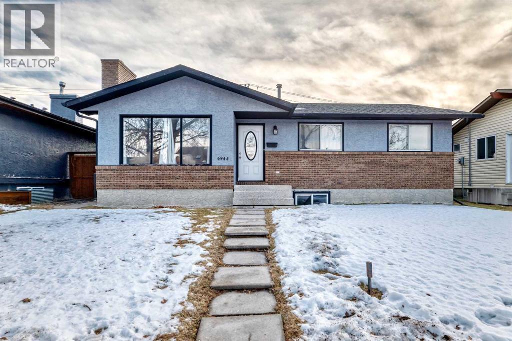 6944 Temple Drive Ne, Calgary, Alberta  T1Y 4X9 - Photo 2 - A2276167