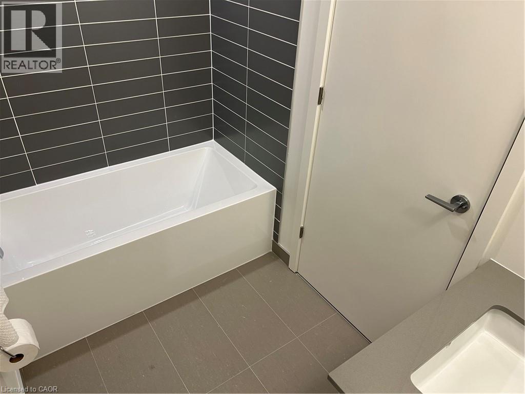 510-3079 Trafalgar Road, Oakville, Ontario  L6H 7B9 - Photo 15 - 40795087