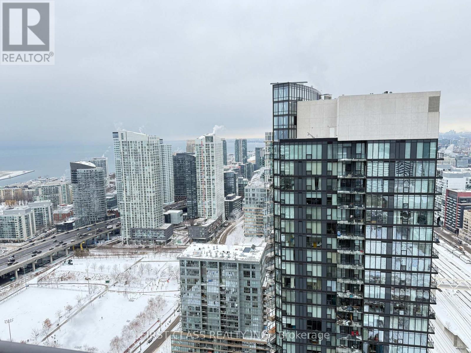 4608 - 25 Telegram Mews, Toronto, Ontario  M5V 3Z1 - Photo 13 - C12650820