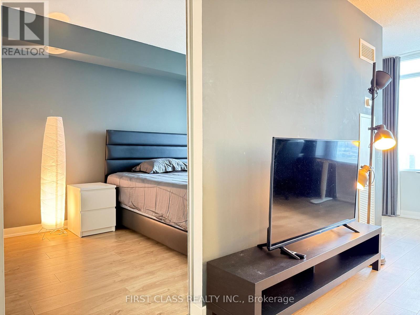 4608 - 25 Telegram Mews, Toronto, Ontario  M5V 3Z1 - Photo 7 - C12650820