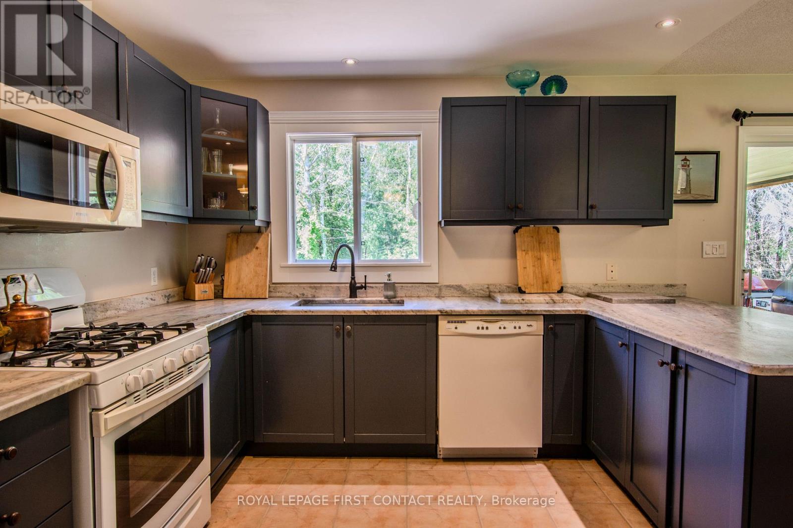 5144 25th Side Road, Essa, Ontario  L0L 2N0 - Photo 21 - N12457621