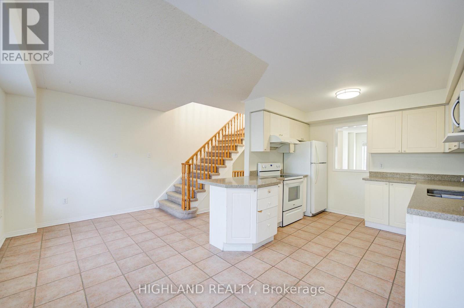 117 - 5530 Glen Erin Drive, Mississauga, Ontario  L5M 6E8 - Photo 9 - W12650816