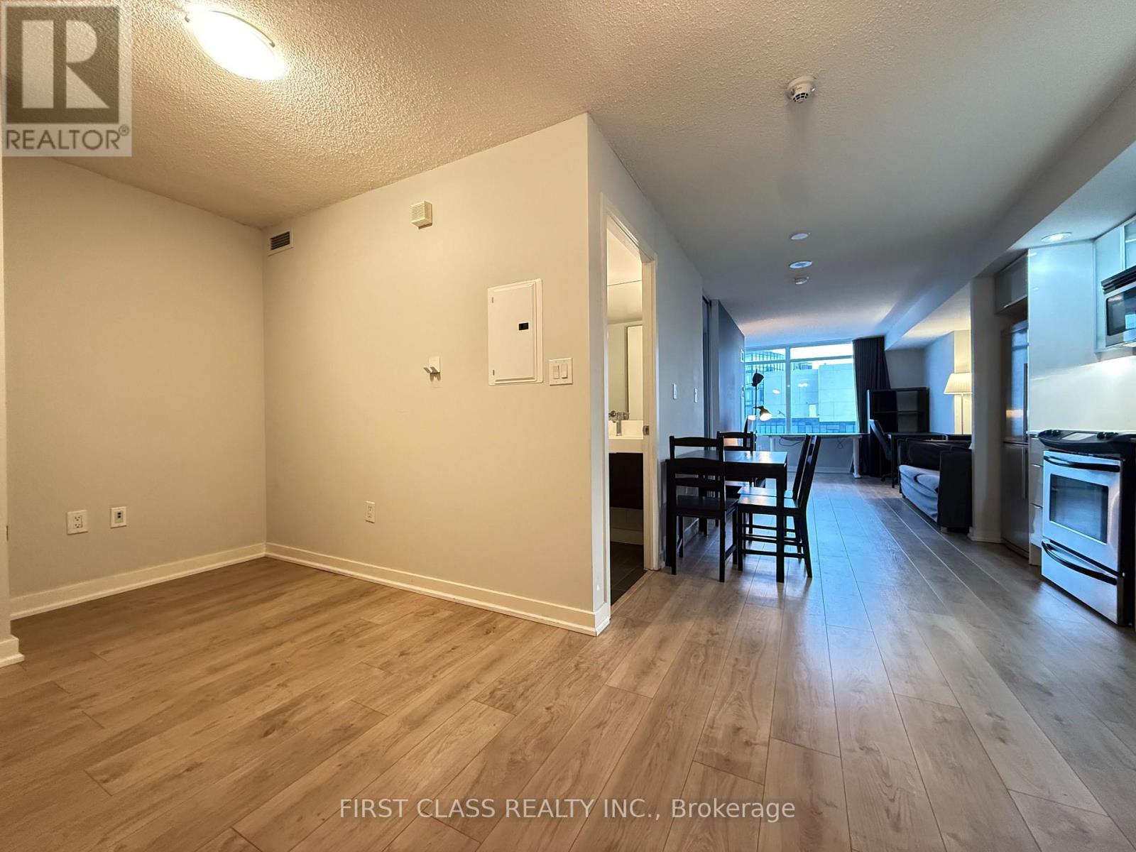 4608 - 25 Telegram Mews, Toronto, Ontario  M5V 3Z1 - Photo 2 - C12650820