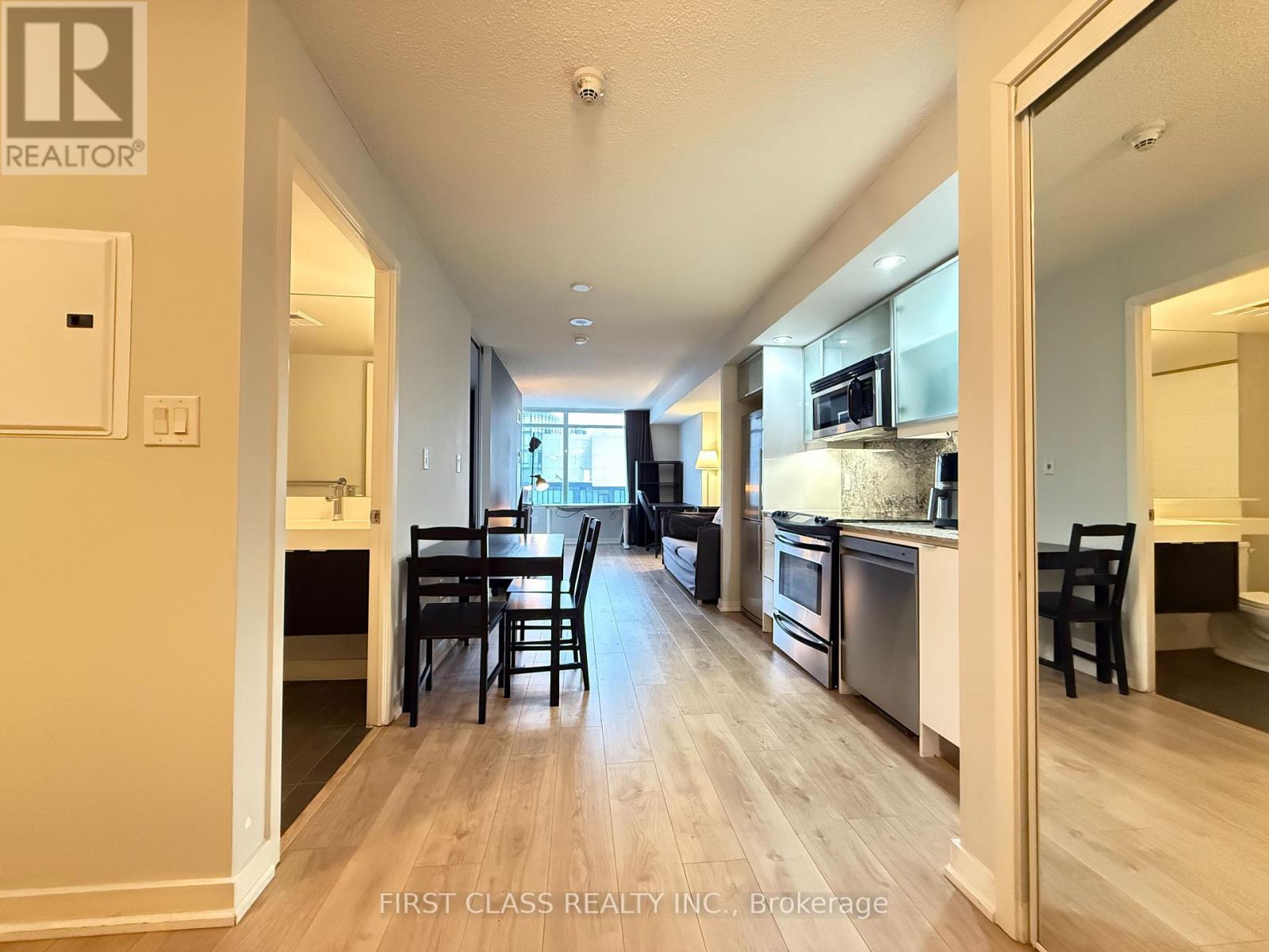 4608 - 25 TELEGRAM MEWS, Toronto, Ontario