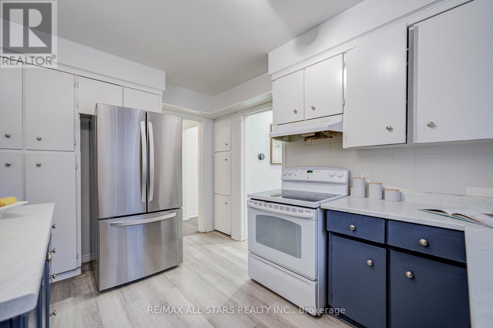 50 Mooregate Avenue, Toronto, Ontario  M1K 3V7 - Photo 17 - E12578664