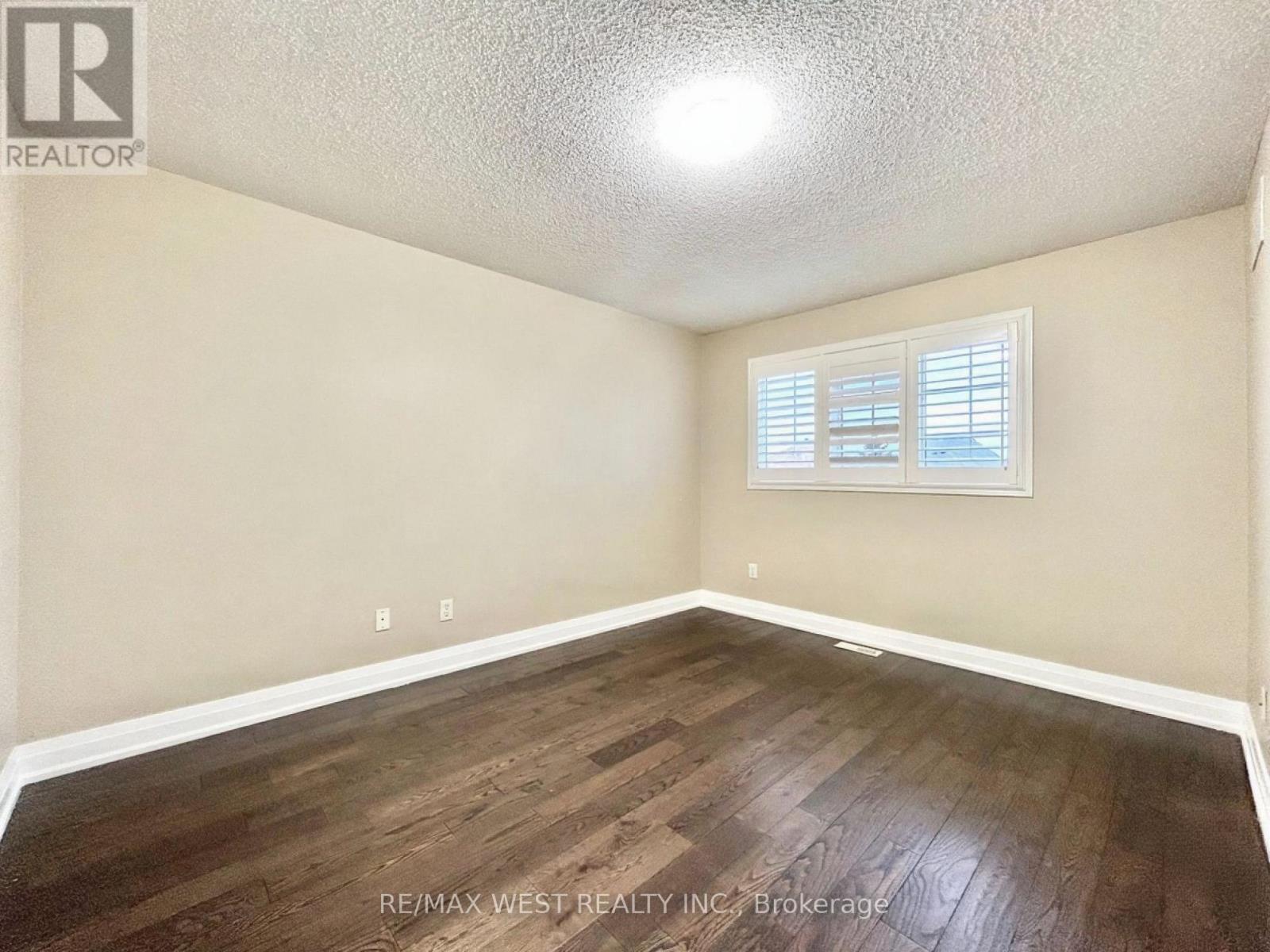 66 Manley Lane, Milton, Ontario  L9T 5N8 - Photo 18 - W12650832