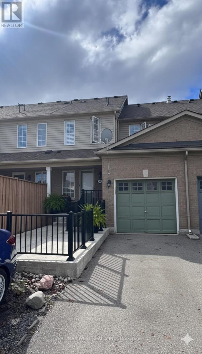 66 Manley Lane, Milton, Ontario  L9T 5N8 - Photo 2 - W12650832