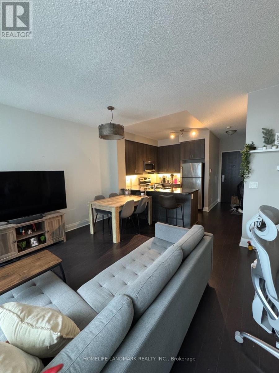 401 - 1185 The Queensway, Toronto, Ontario  M8Z 0C6 - Photo 4 - W12650376