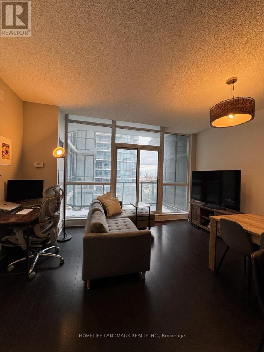 401 - 1185 The Queensway, Toronto, Ontario  M8Z 0C6 - Photo 5 - W12650376