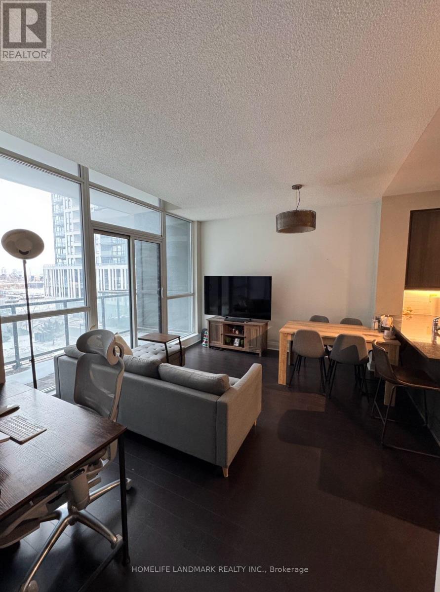 401 - 1185 The Queensway, Toronto, Ontario  M8Z 0C6 - Photo 3 - W12650376