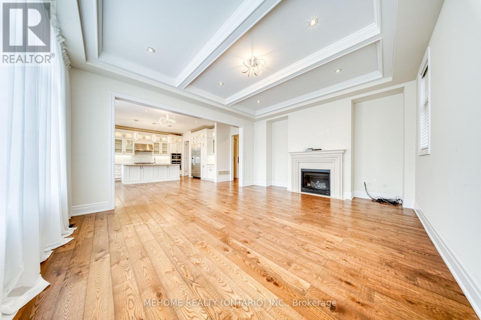 51 Bridgepointe Court, Aurora, Ontario  L4G 3H8 - Photo 12 - N12617356