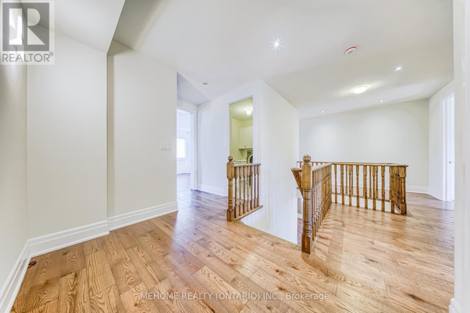 51 Bridgepointe Court, Aurora, Ontario  L4G 3H8 - Photo 17 - N12617356