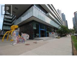 627 - 161 ROEHAMPTON AVENUE, Toronto, Ontario