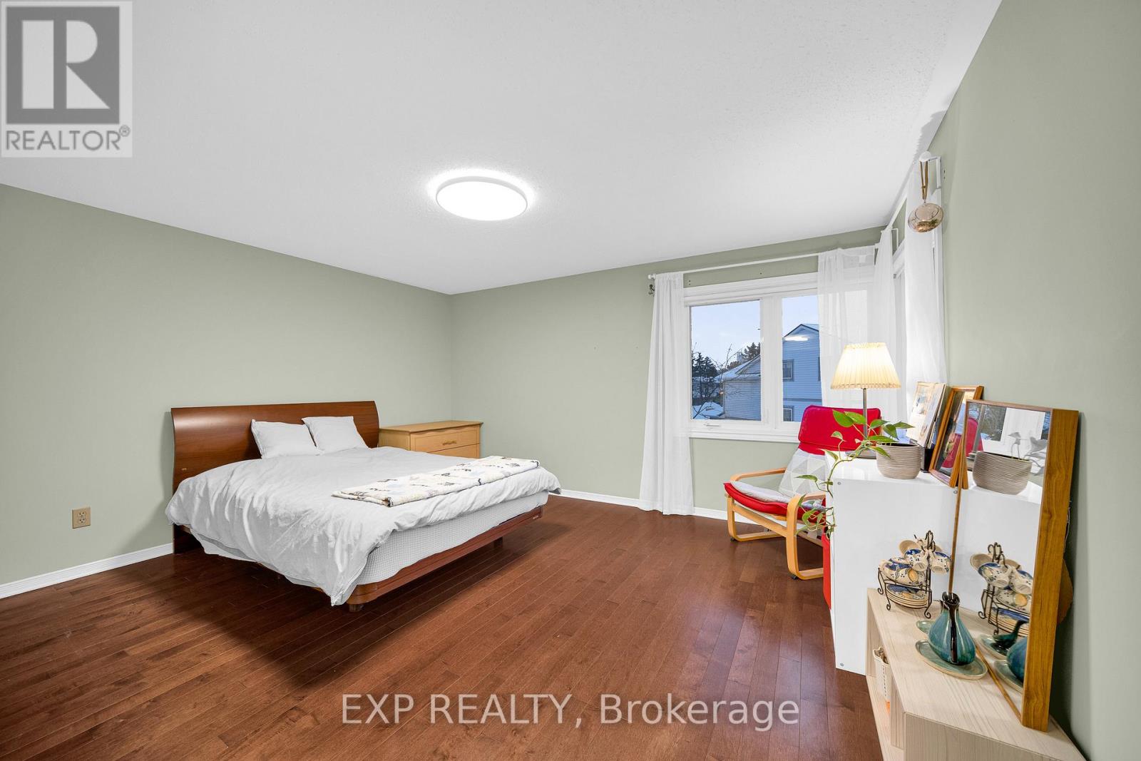 4 Huntersfield Drive, Ottawa, Ontario  K1T 3E4 - Photo 20 - X12650870