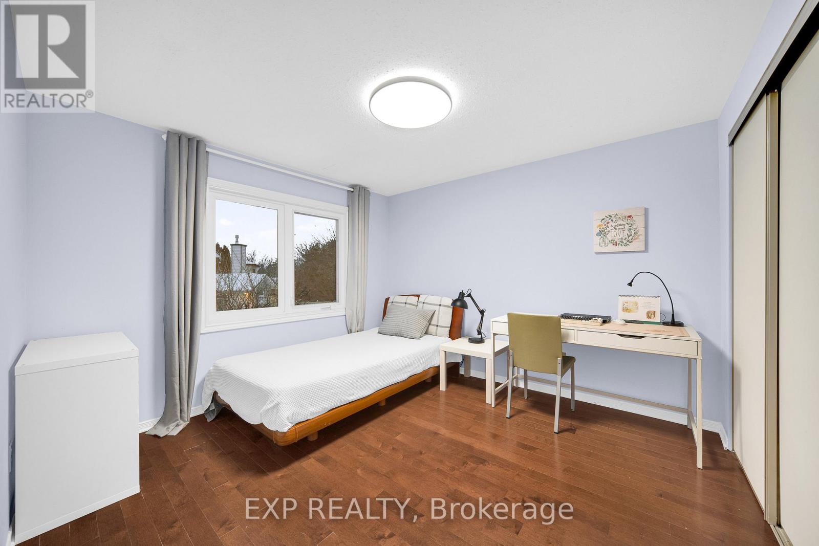 4 Huntersfield Drive, Ottawa, Ontario  K1T 3E4 - Photo 27 - X12650870