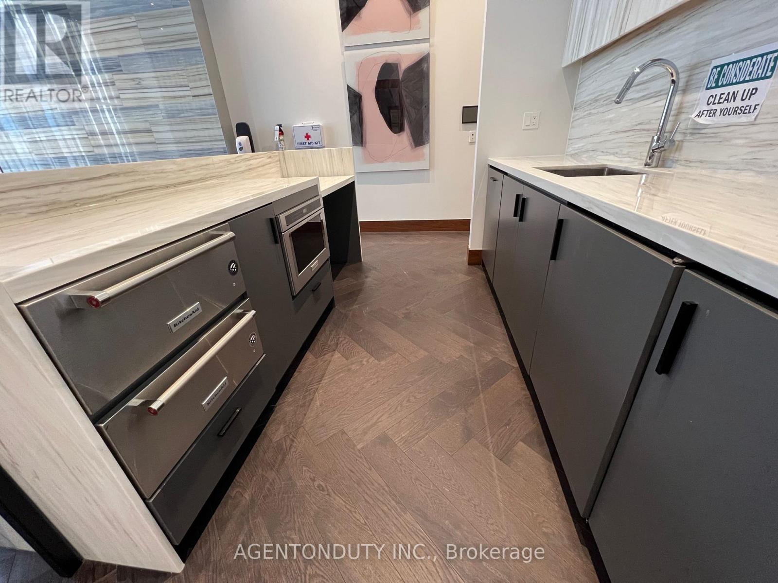 Ph14 - 7895 Jane Street, Vaughan, Ontario  L4K 0K2 - Photo 9 - N12650862