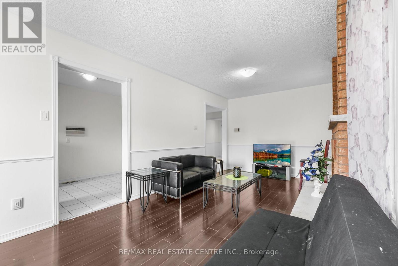 75 Michigan Avenue, Brampton, Ontario  L6Y 4P1 - Photo 10 - W12650858