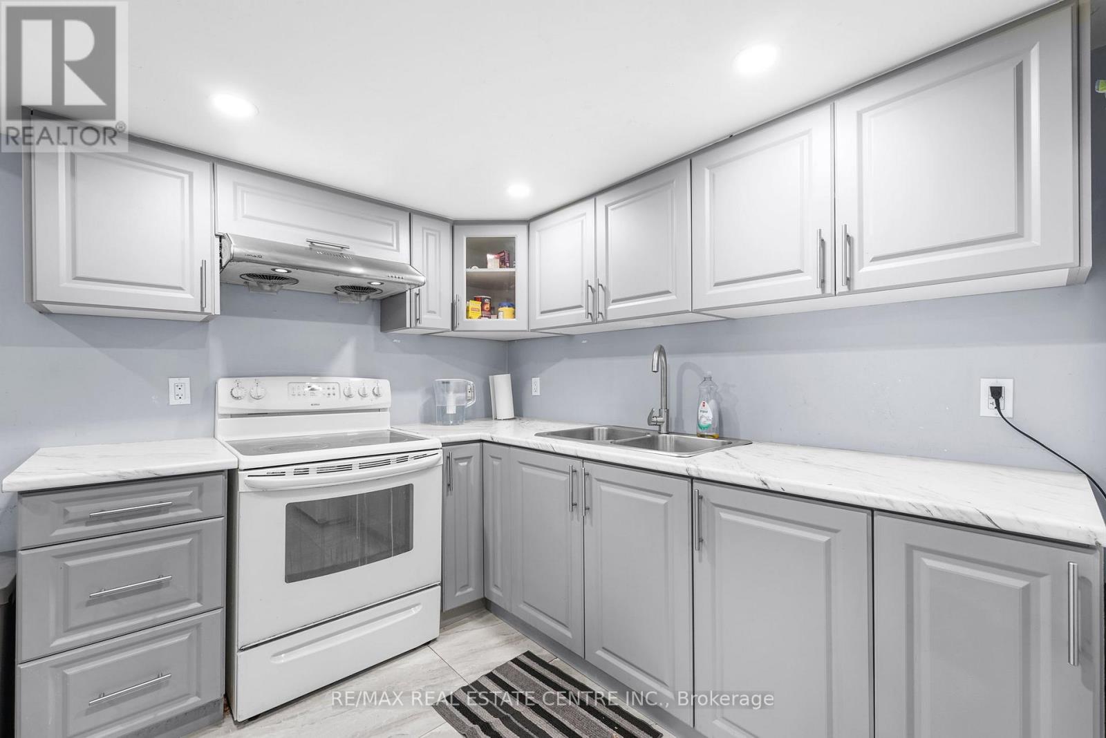 75 Michigan Avenue, Brampton, Ontario  L6Y 4P1 - Photo 12 - W12650858