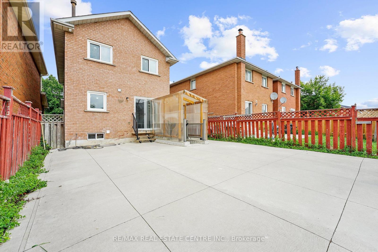 75 Michigan Avenue, Brampton, Ontario  L6Y 4P1 - Photo 33 - W12650858