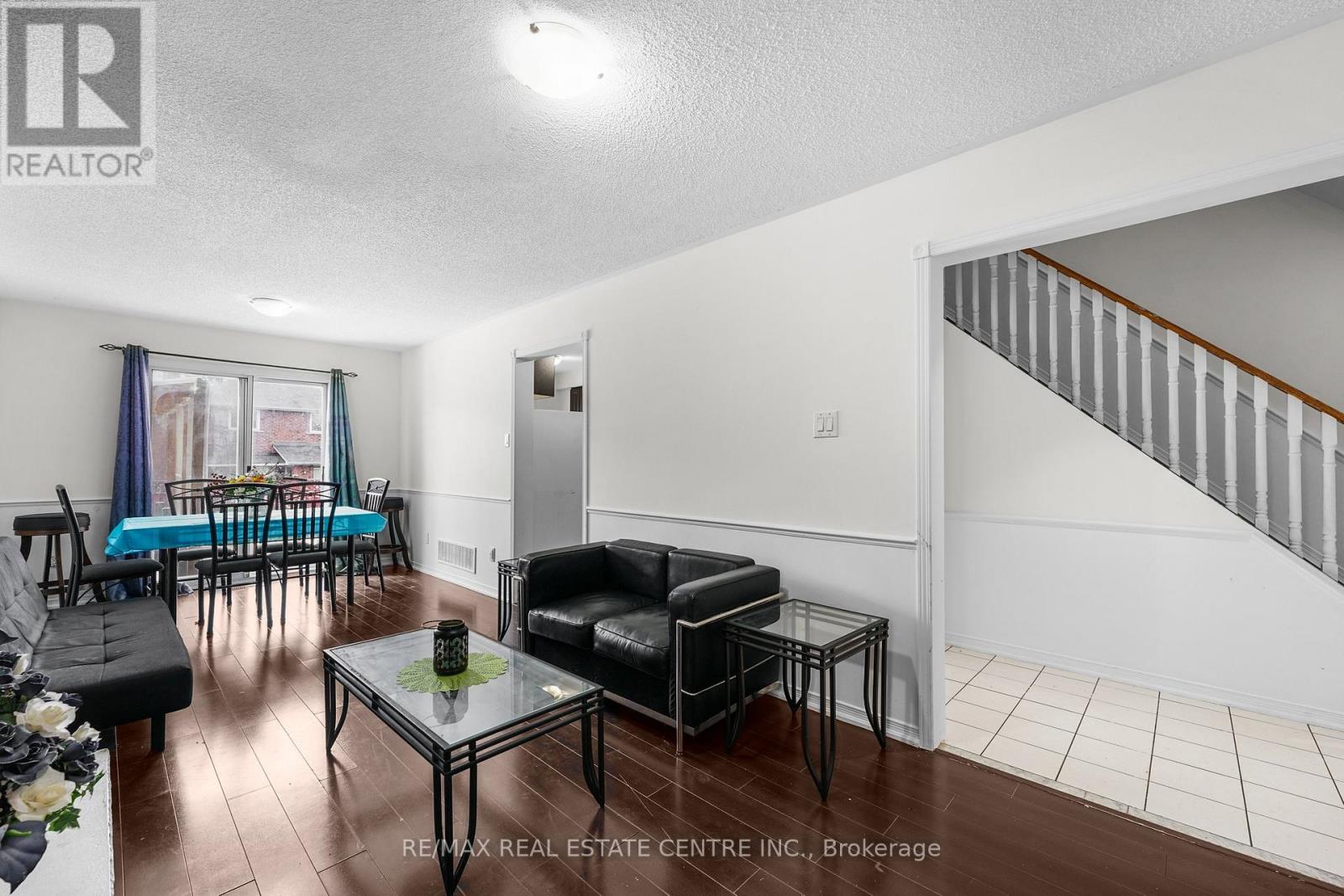 75 Michigan Avenue, Brampton, Ontario  L6Y 4P1 - Photo 6 - W12650858