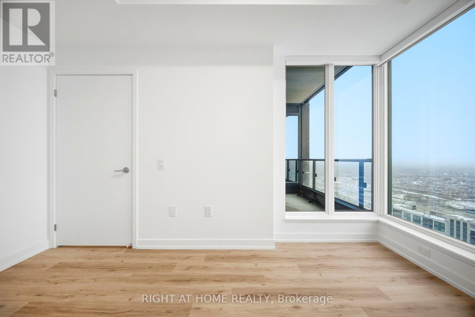 3212 - 395 Square One Drive, Mississauga, Ontario  L5P 0P6 - Photo 24 - W12650860