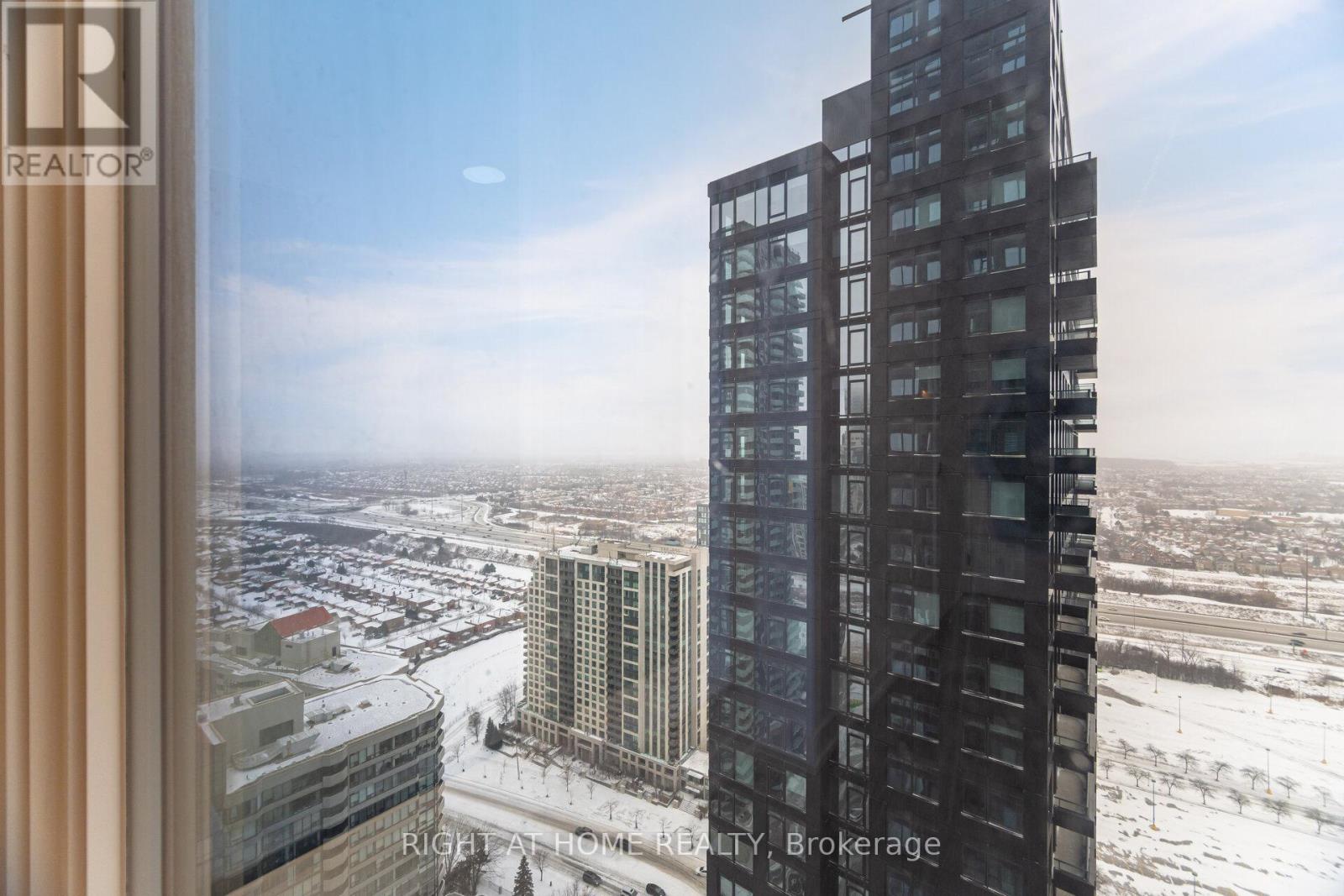 3212 - 395 Square One Drive, Mississauga, Ontario  L5P 0P6 - Photo 27 - W12650860