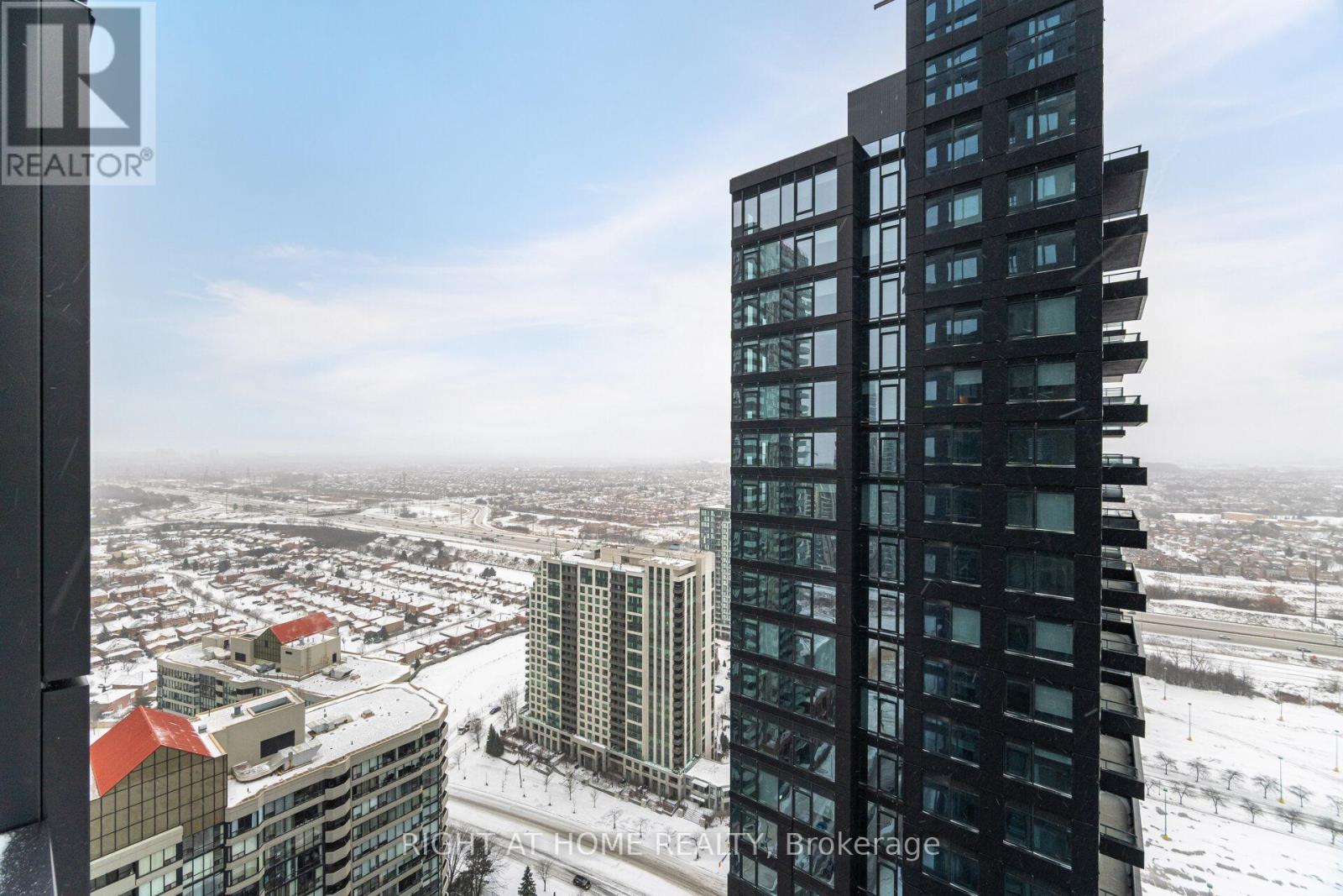 3212 - 395 Square One Drive, Mississauga, Ontario  L5P 0P6 - Photo 31 - W12650860