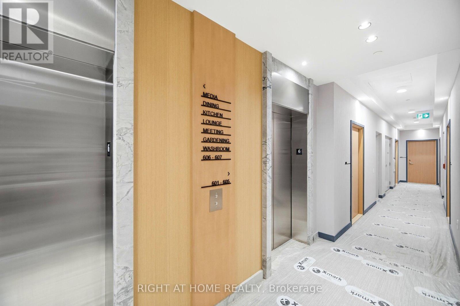 3212 - 395 Square One Drive, Mississauga, Ontario  L5P 0P6 - Photo 33 - W12650860