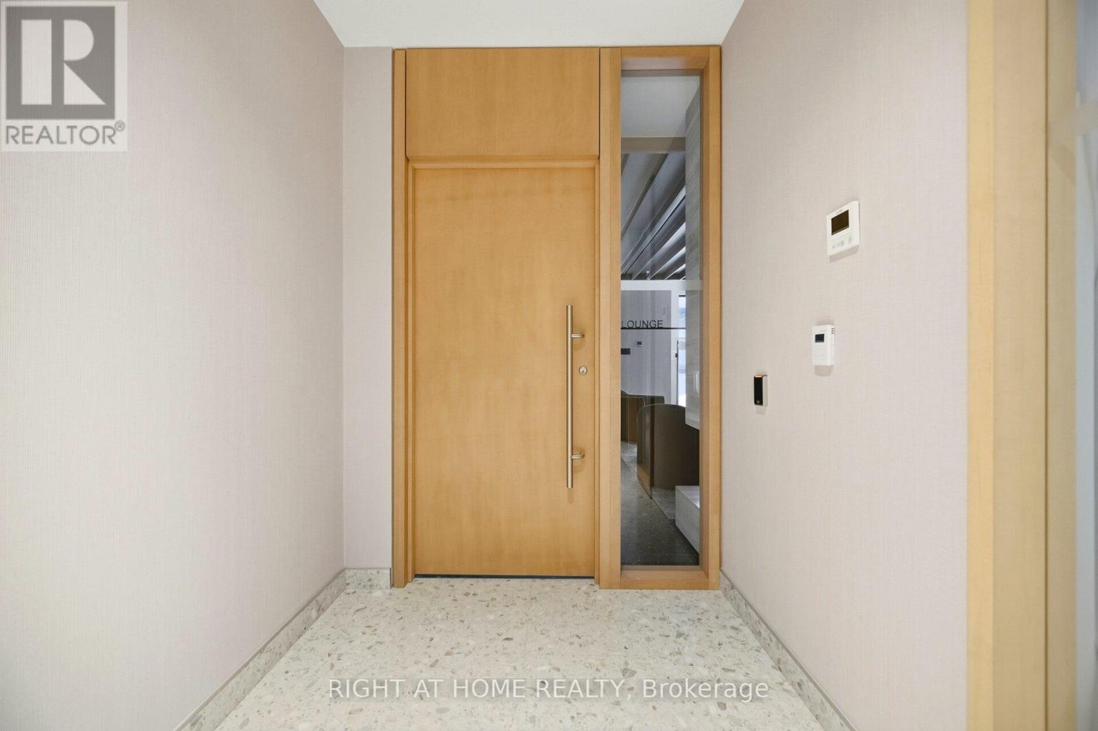 3212 - 395 Square One Drive, Mississauga, Ontario  L5P 0P6 - Photo 38 - W12650860