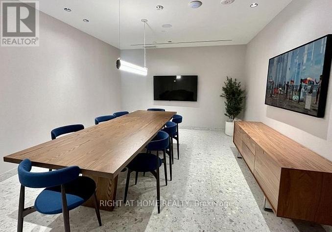 3212 - 395 Square One Drive, Mississauga, Ontario  L5P 0P6 - Photo 43 - W12650860