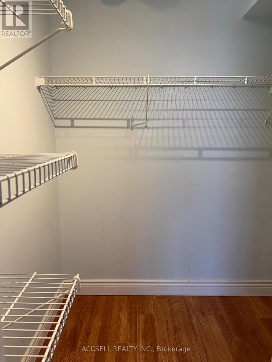 1108 - 7250 Yonge Street, Vaughan, Ontario  L4J 7X1 - Photo 5 - N12646428