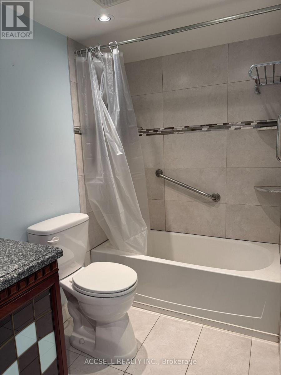 1108 - 7250 Yonge Street, Vaughan, Ontario  L4J 7X1 - Photo 6 - N12646428