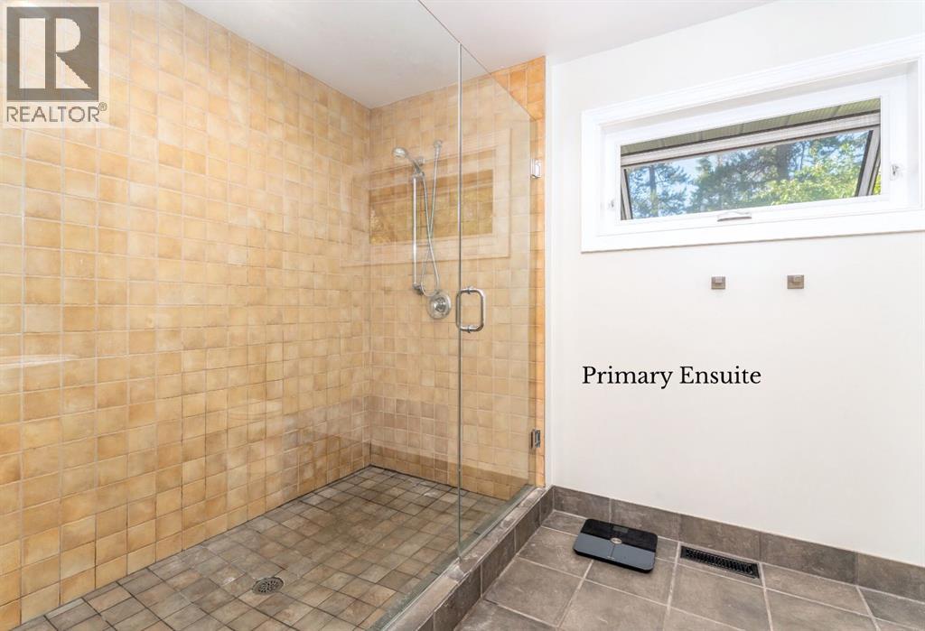 4 Woodside Lane, Canmore, Alberta  T1W 1T1 - Photo 38 - A2276183