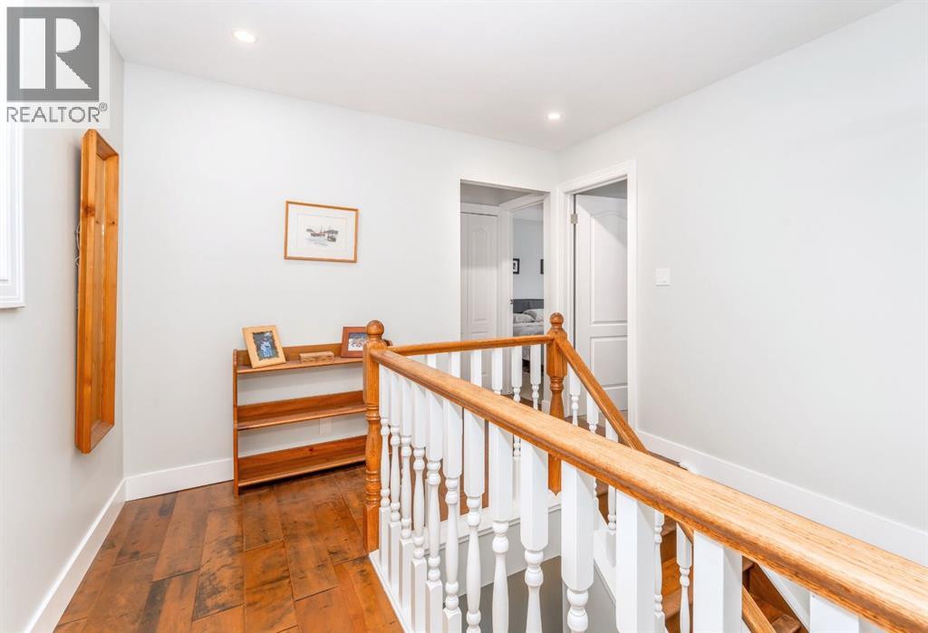 4 Woodside Lane, Canmore, Alberta  T1W 1T1 - Photo 39 - A2276183