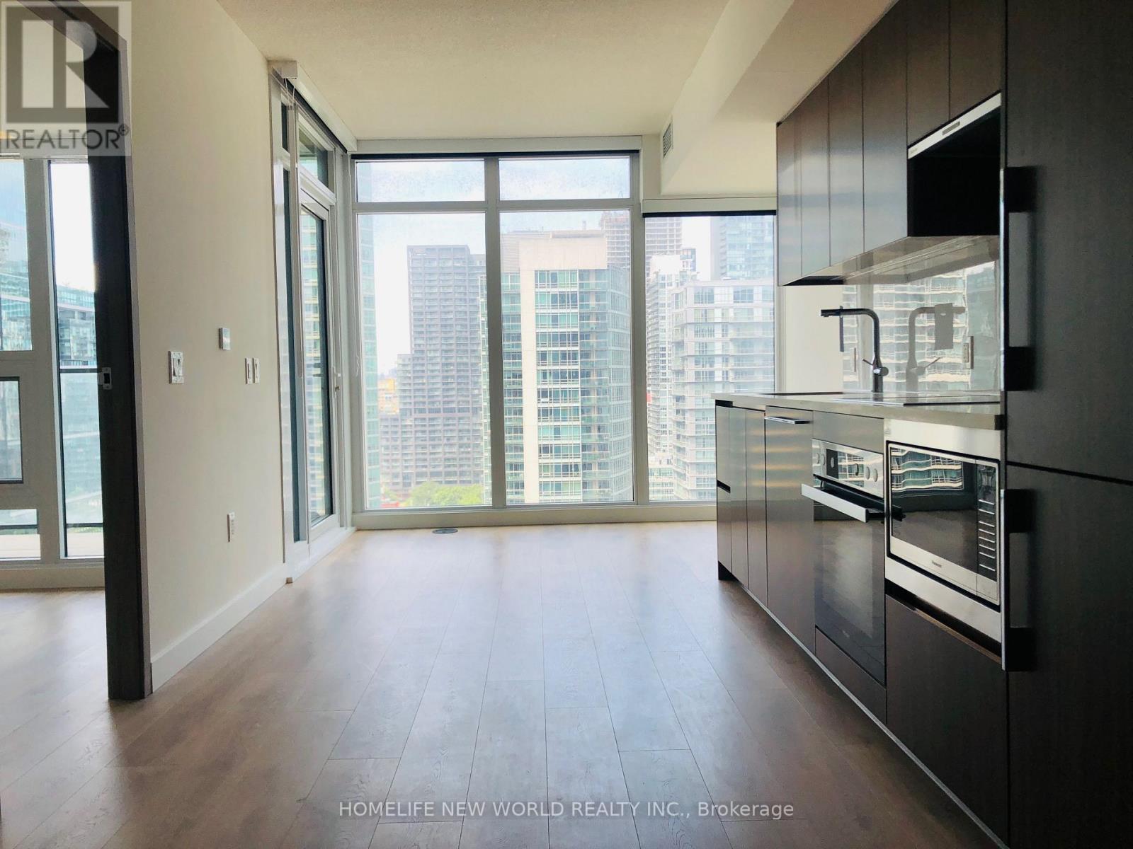 2201 - 23 Spadina Avenue, Toronto, Ontario  M5V 3M5 - Photo 4 - C12650890