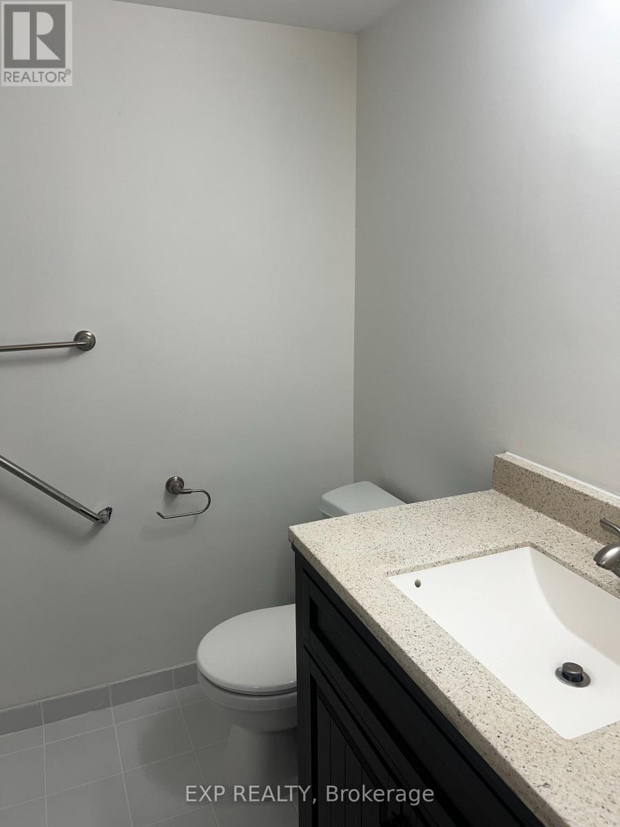 209 - 7420 Bathurst Street, Vaughan, Ontario  L4J 6X4 - Photo 11 - N12650894