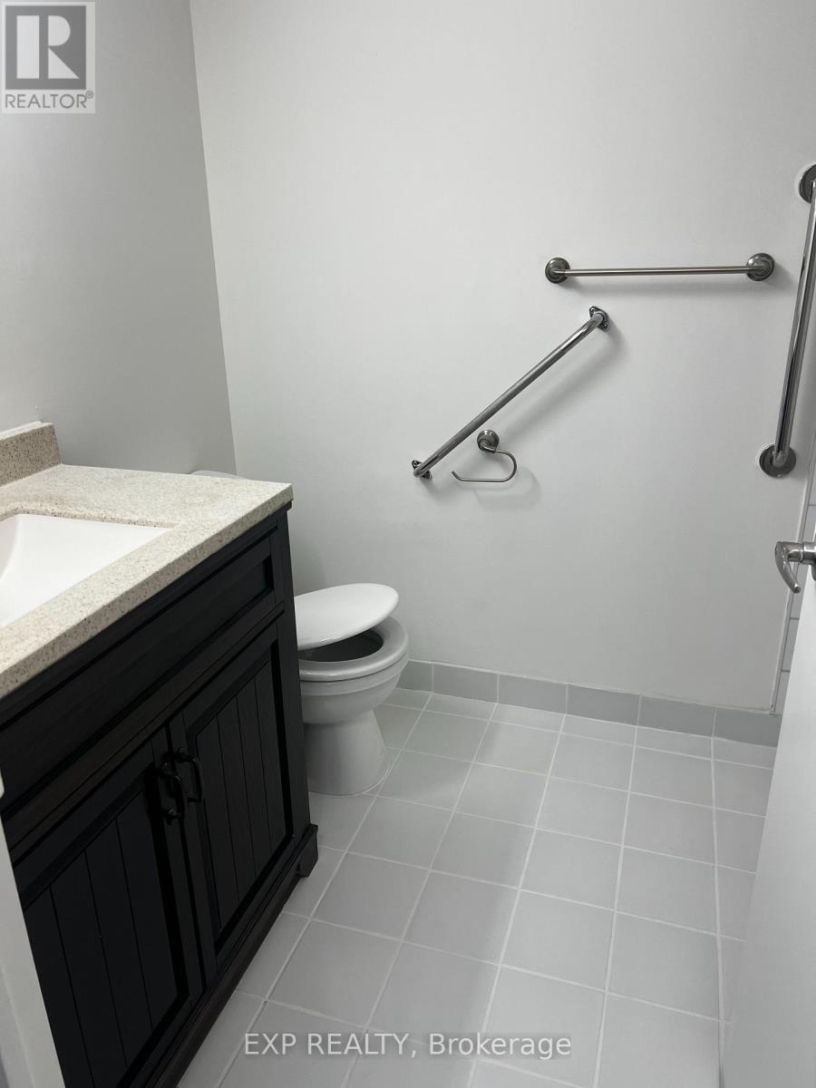 209 - 7420 Bathurst Street, Vaughan, Ontario  L4J 6X4 - Photo 15 - N12650894