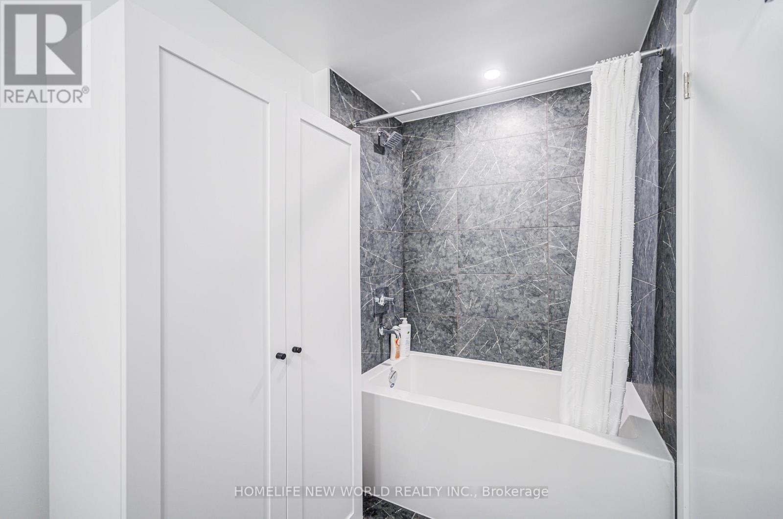 4206 - 252 Church Street, Toronto, Ontario  M5B 0E6 - Photo 20 - C12650898