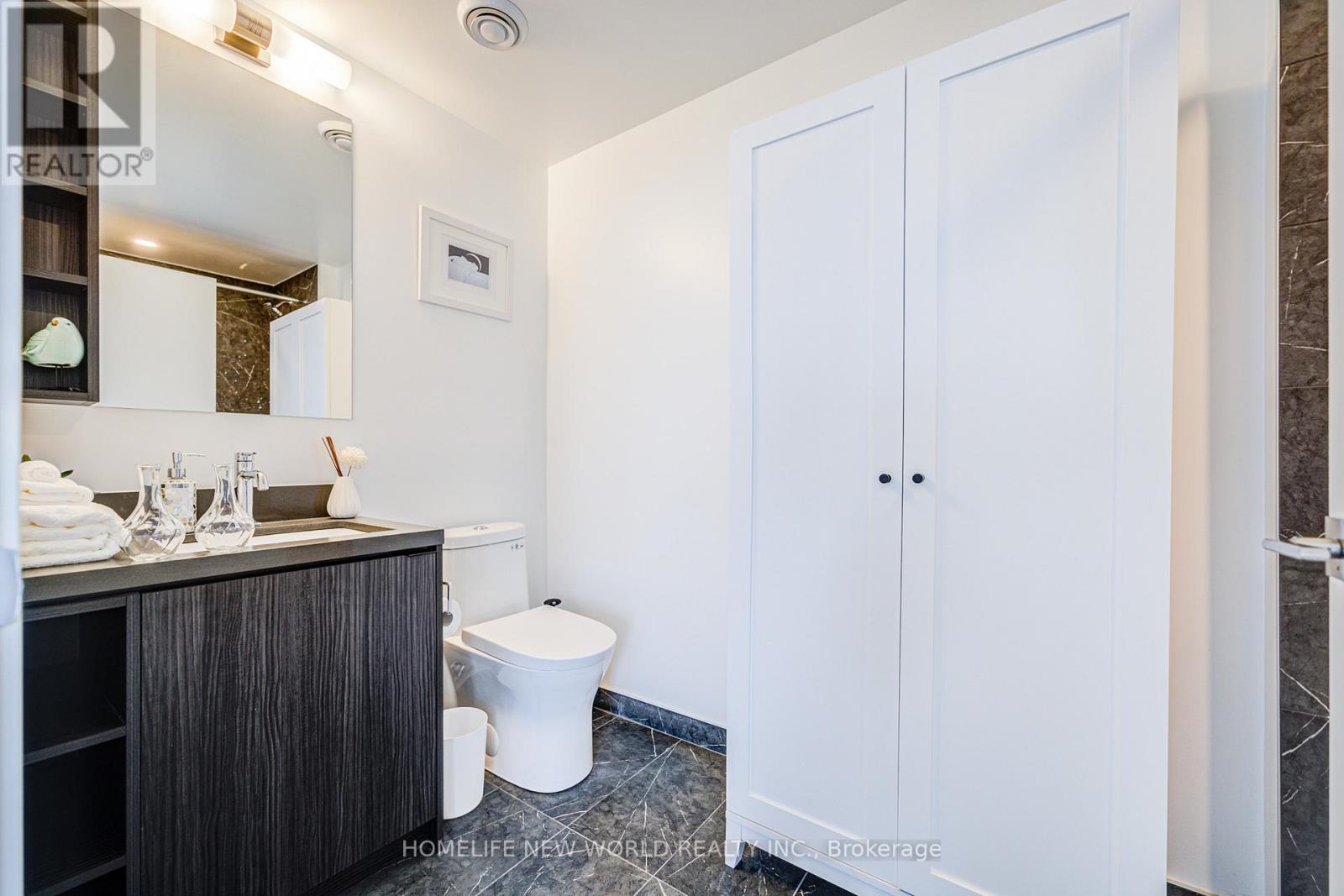 4206 - 252 Church Street, Toronto, Ontario  M5B 0E6 - Photo 21 - C12650898